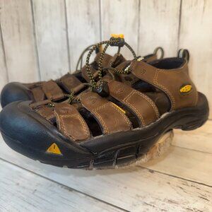 Keen Newport Mens Size 10 Waterproof Hiking Sandals Shoes Bison Brown Leather